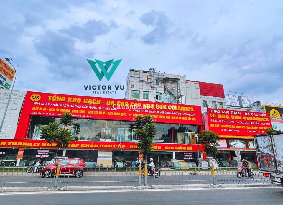 Cho Thuê nhà Mặt Tiền 218A Thành Thái Quận 10, 35x15m DTSD:1527m2,