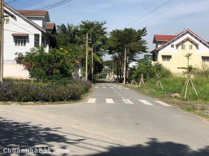 Sang nhanh lô đất 91m2 giá 2,4 tỷ cực đẹp ngay Song Hành, Phường 10,Quận 6