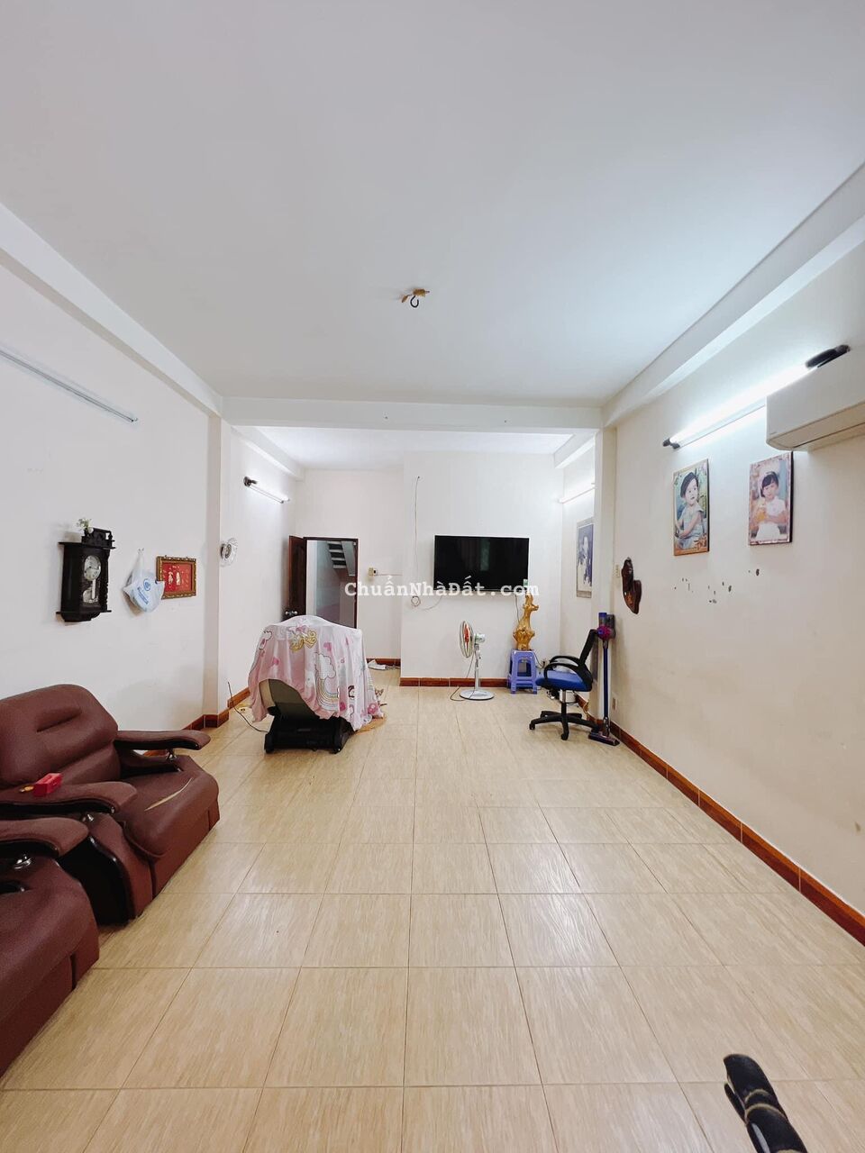  💥💥💥Mặt tiền Nguyễn Khoái Quận 4 Nhỉnh 19,x tỷ Dòng tiền 130tr/th 