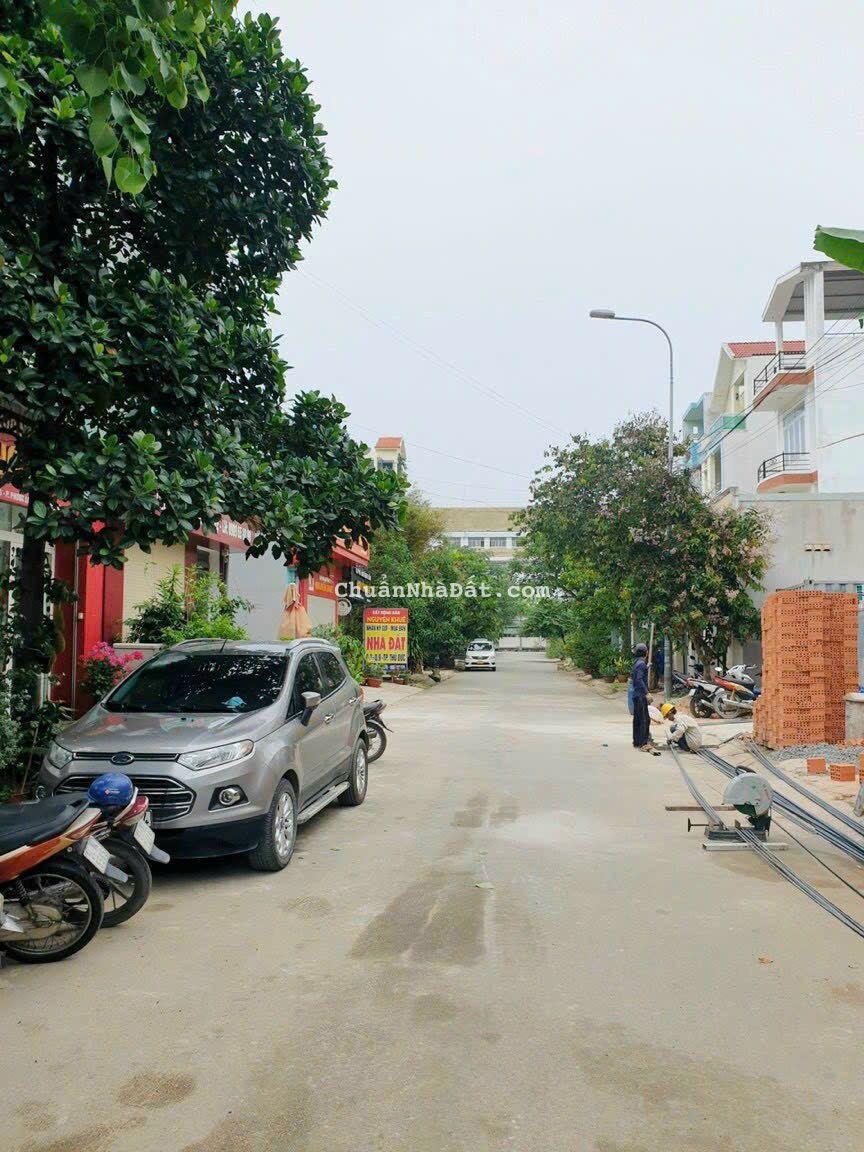 Chính chủ bán gấp lô đất Khu Kiến Á Quận 9 giá 56.8/m2 (5m x25m) đường 12m, ra Liên Phường 150m