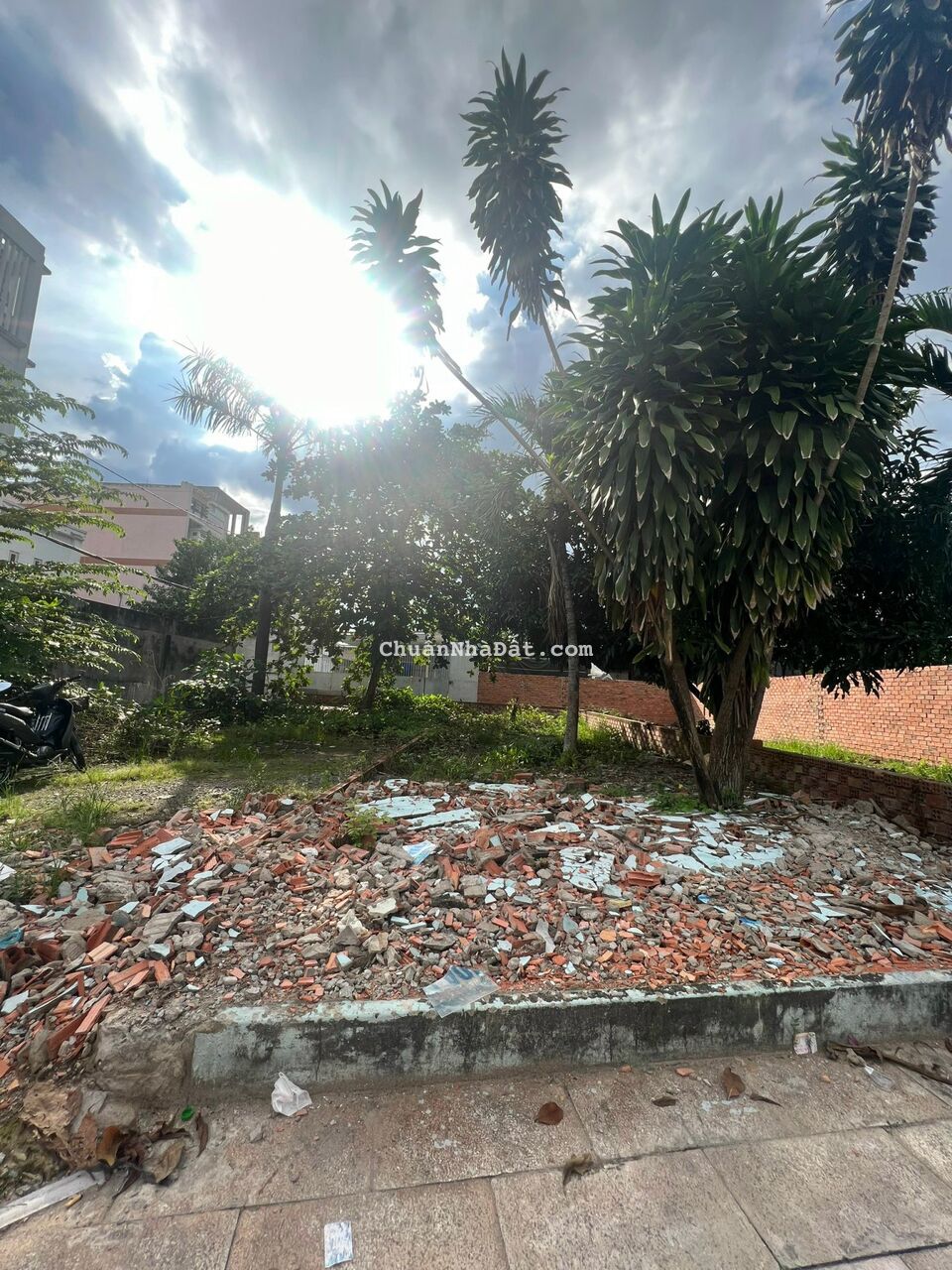 Bán lô đất 5mx21m mặt tiền kinh doanh đường lớn, P.Tăng Nhơn Phú B, Quận 9 giá 7.2 tỷ sổ chính chủ