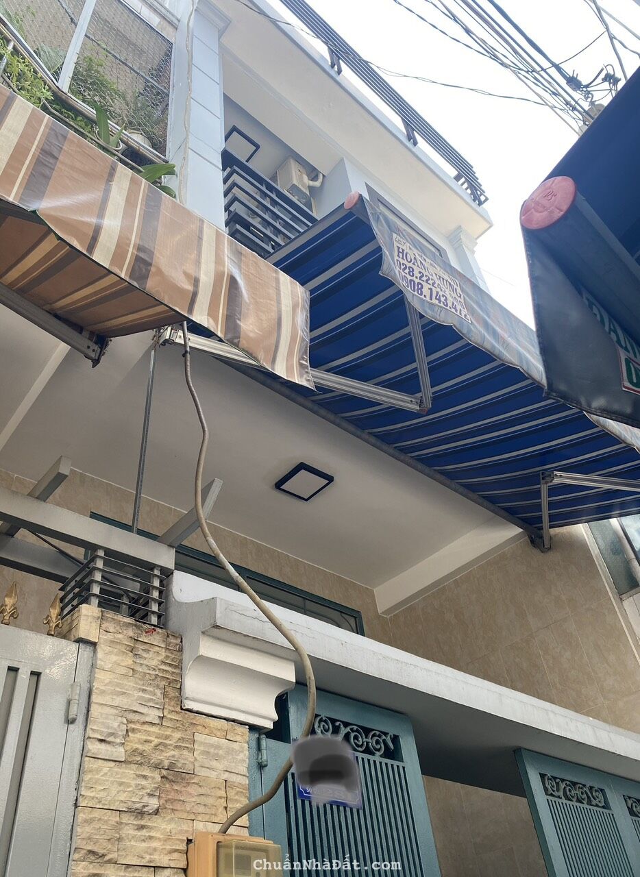 NHÀ HẺM 1/ QUANG TRUNG P10 NGAY VICOM-NGÃ 6 GV 2 LẦU___!!!