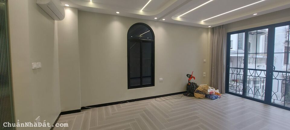 Nhà Phố Lý Nam Đế Hoàn Kiếm 44m 7Tầng Thang Máy Siêu Đẹp Nhà Mới oto Vào Nhà Ở Và Kinh Doanh 15.8tỷ Nhà Phố Lý Nam Đế Hoàn Kiếm 44m 7Tầng Thang Máy Siêu Đẹp Nhà Mới oto Vào Nhà Ở Và Kinh Doanh 15.8tỷ