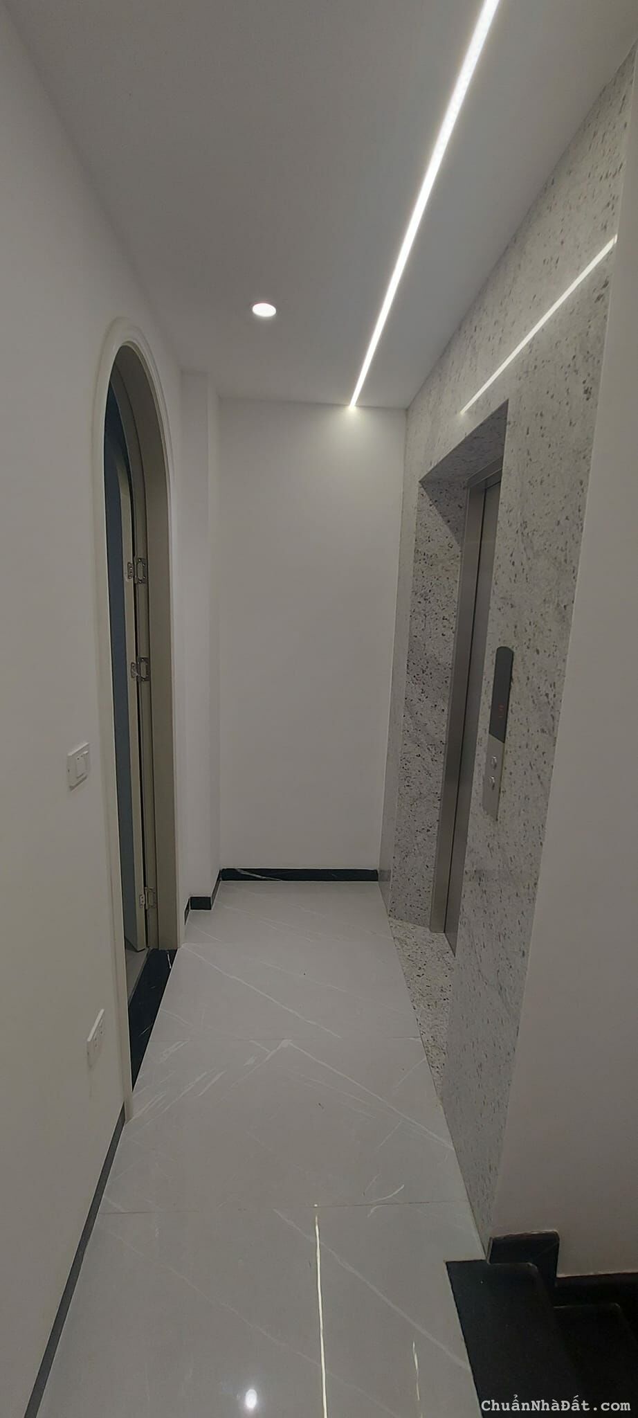 Nhà Phố Lý Nam Đế Hoàn Kiếm 44m 7Tầng Thang Máy Siêu Đẹp Nhà Mới oto Vào Nhà Ở Và Kinh Doanh 15.8tỷ Nhà Phố Lý Nam Đế Hoàn Kiếm 44m 7Tầng Thang Máy Siêu Đẹp Nhà Mới oto Vào Nhà Ở Và Kinh Doanh 15.8tỷ