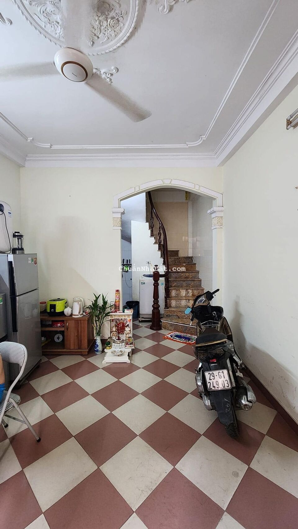 Nhà Bạch Đằng 30m 5 tầng mặt tiền 3.8m 3.4Tỷ Hai Bà Trưng