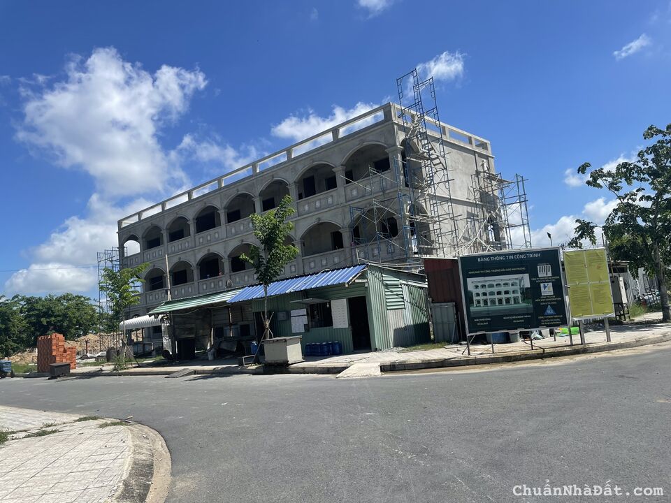 Cần bán gấp lô 5x20m full thổ cư giá 650 triệu ngay TT Hậu Nghĩa