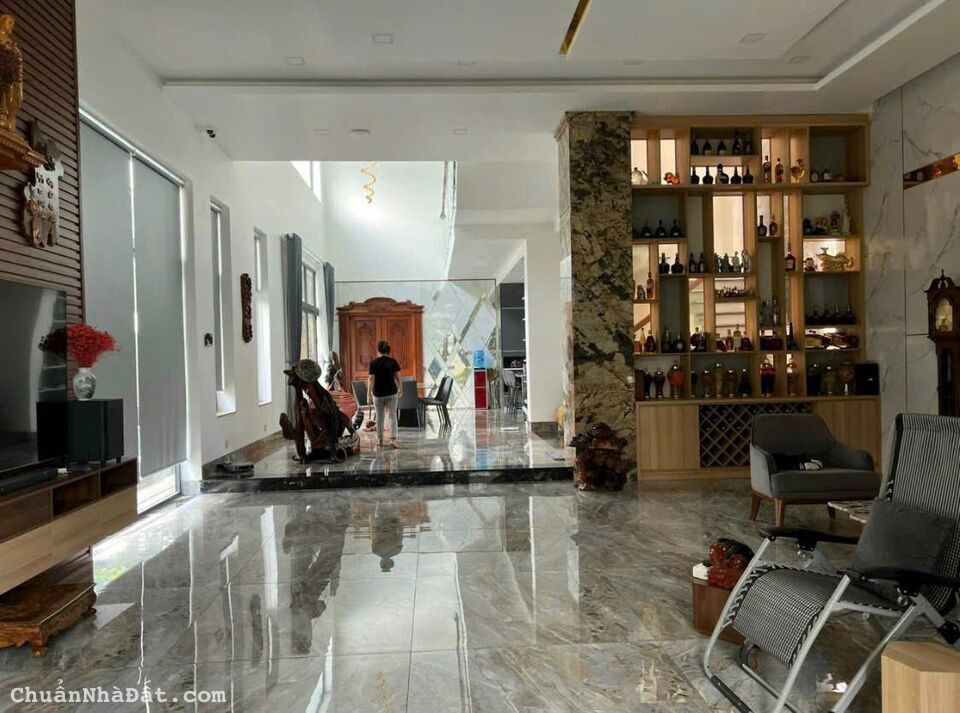 Bán Biệt Thự vườn 1000m2(16x60m) hẻm 7m thông Lê Thị Riêng,Phường Thới An.Q12 Bán Biệt Thự vườn 1000m2(16x60m) hẻm 7m thông Lê Thị Riêng,Phường Thới An.Q12