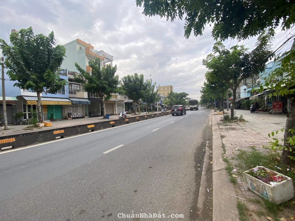 Cho thuê đất 1000m2 Mặt Tiền đường Lê Thị Riêng phường Thới An.Q12