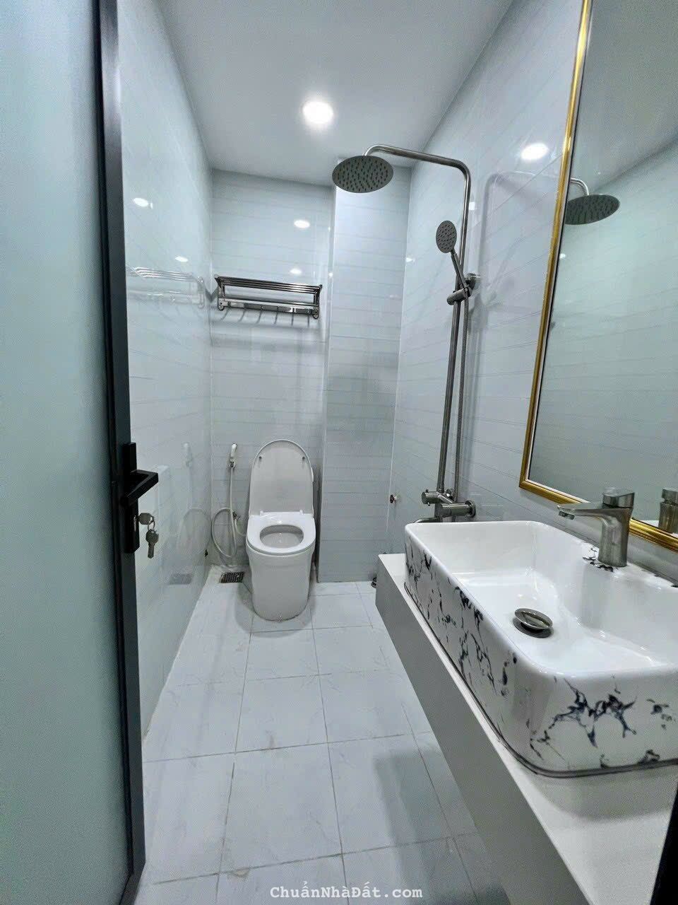 Cho thuê nhà 4x25m.Mặt tiền đường Trần Thị cờ,phường Thới an.Q12