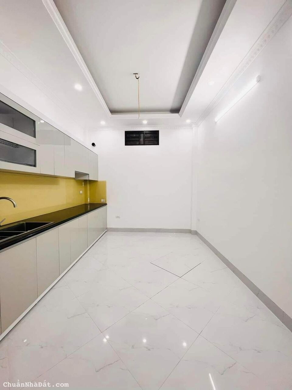 BÁN NHÀ #BÁT_KHỐI, HÀNG XÓM #AEONMALL, DT 40m2/SÀN. MT 4,2m. 15M Ô TÔ TRÁNH. GIÁ 3,55 TỶ. CÓ TL.