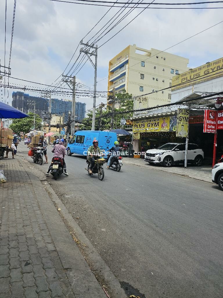 BÁN NHÀ MẶT TIỀN ĐƯỜNG 15 MÉT,NGAY TRUNG TÂM QUẬN 7,DT 100 MÉT, GIÁ 17 TỶ x