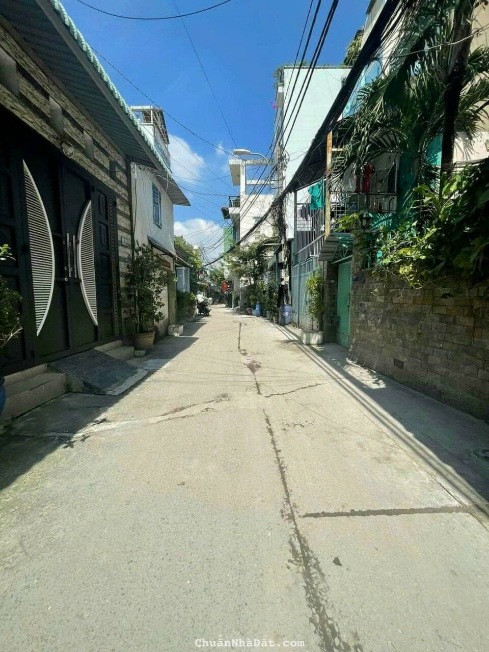 BÁN NHÀ HẺM XE HƠI ĐƯỜNG BÙI VĂN BA,DT 78 MÉT,DÒNG TIỀN 12 TRIỆU, GIÁ 6 TỶ x