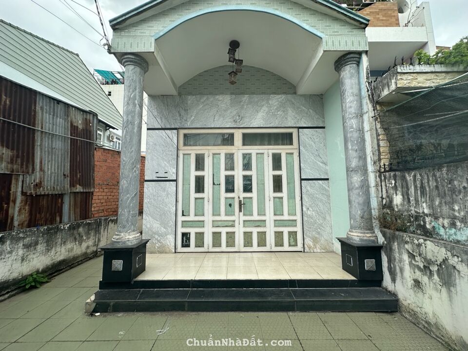 BÁN GẤP NHÀ CẤP BỐN DT 6X26 ĐƯỜNG PHÚ THUẬN,XE HƠI VÀO NHÀ, ĐƯỜNG THÔNG GIÁ 10 TỶ x 