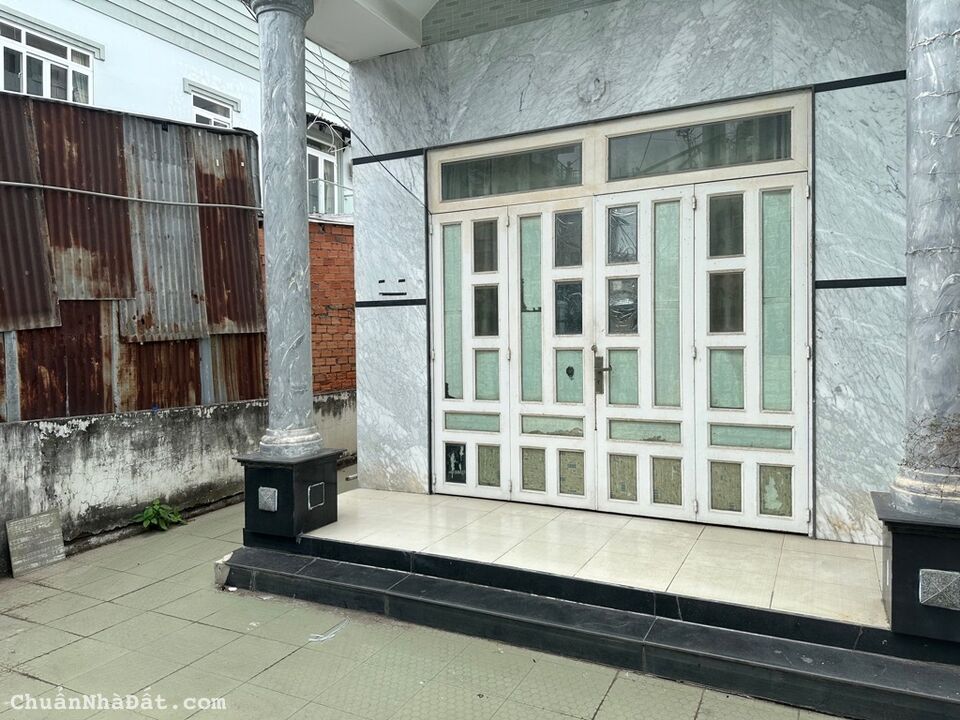 BÁN GẤP NHÀ CẤP BỐN DT 6X26 ĐƯỜNG PHÚ THUẬN,XE HƠI VÀO NHÀ, ĐƯỜNG THÔNG GIÁ 10 TỶ x 