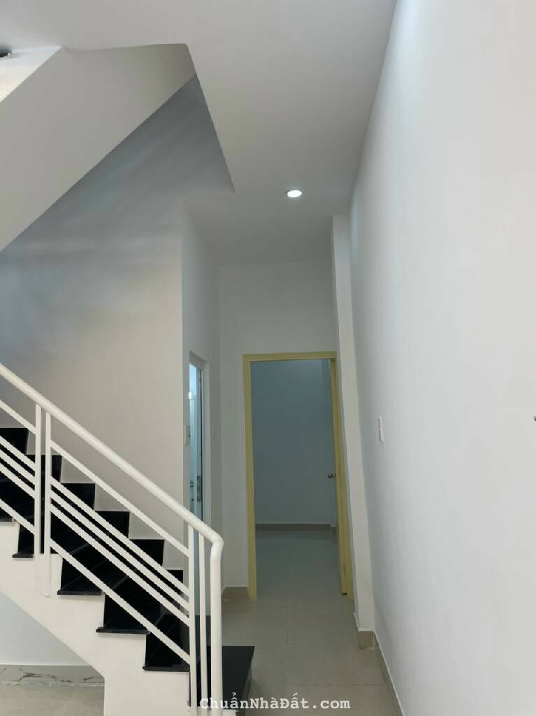 BÁN NHÀ 3 TẦNG ĐƯỜNG HUỲNH TẤN PHÁT,DIỆN TÍCH 40 MÉT, GIÁ 3 TỶ HƠN xíu