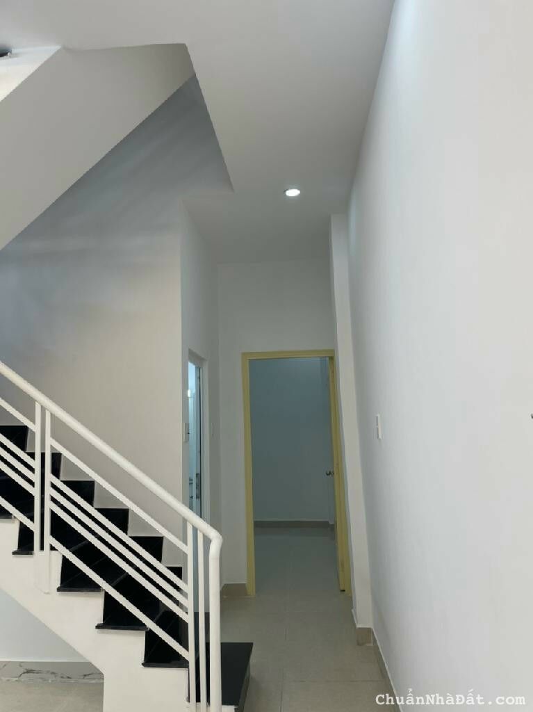 BÁN NHÀ 3 TẦNG ĐƯỜNG HUỲNH TẤN PHÁT,DIỆN TÍCH 40 MÉT, GIÁ 3 TỶ HƠN xíu