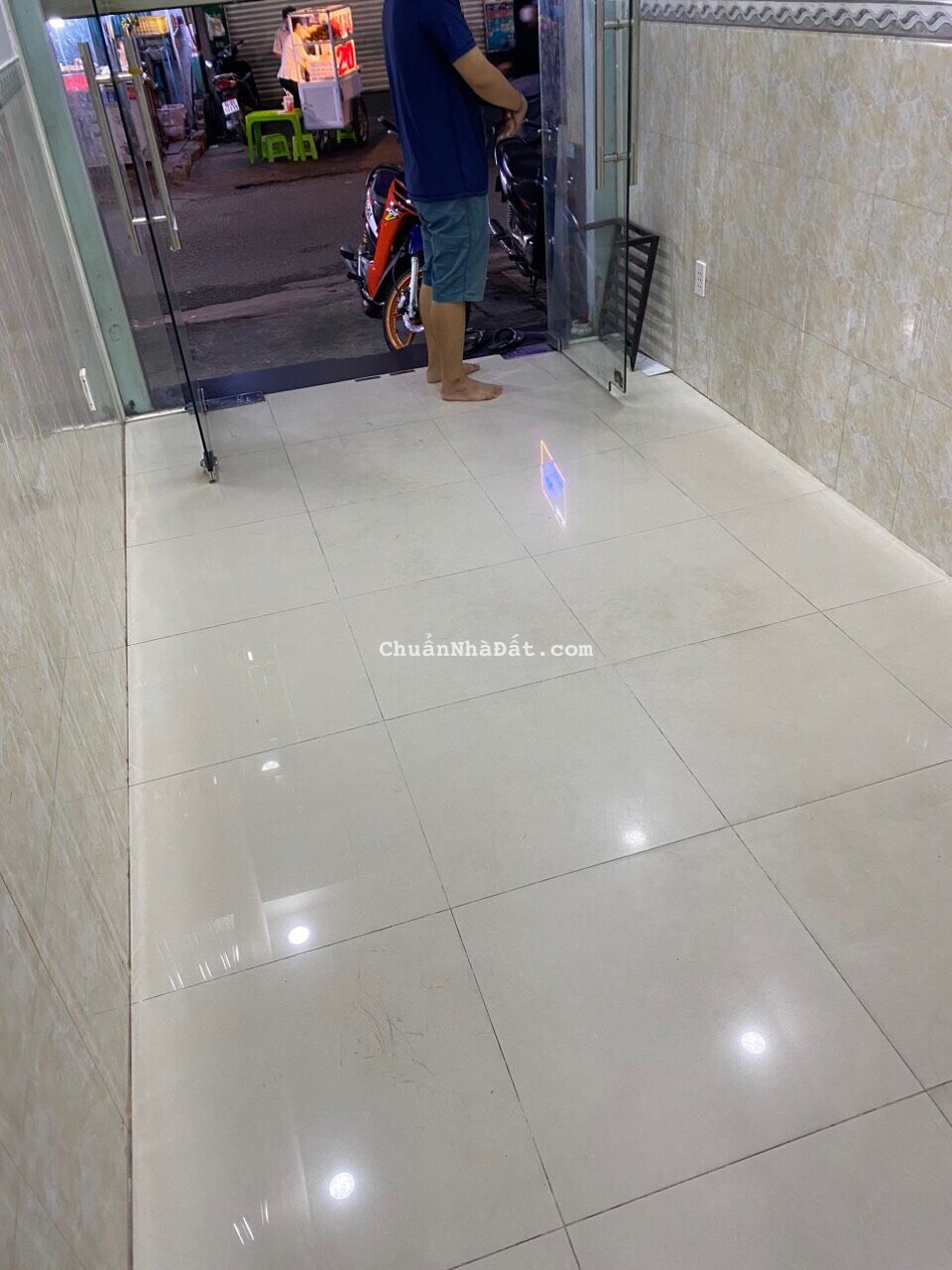 🔵Cho thuê Nhà MT đ.Tạ Quang Bửu Quận 8.(3x9) 2 Lầu 2PN Spa Nail Cafe KD đa ngành nghề