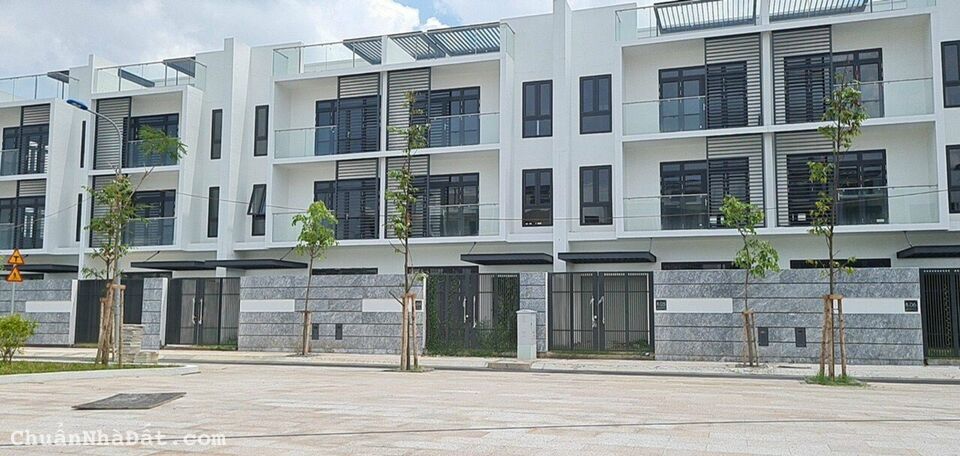 Bán gấp biệt thự New City An Phú, vị trí đắc địa trung tâm Quận 2. LH: 0904 357 135 Kim Anh