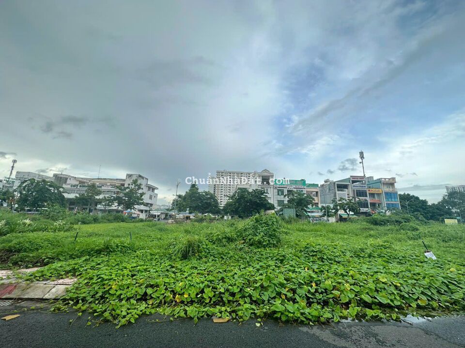 Bán gấp cặp nền khu 1.8 ha Bình Khánh, vị trí vô cùng đắc địa. LH Kim Anh: 0904 357 135