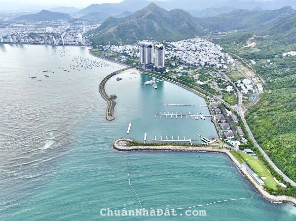 LÔ BIỆT THỰ VIEW BIỂN- BẾN DU THUYỀN TP NHA TRANG LÔ BIỆT THỰ VIEW BIỂN- BẾN DU THUYỀN TP NHA TRANG