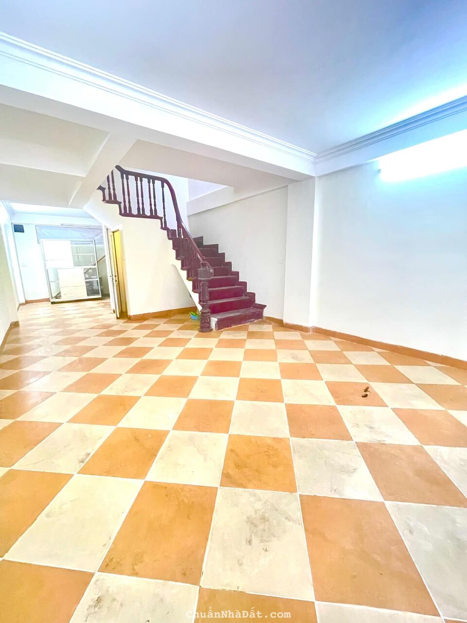 bán nhà phố Trung Kính, phân lô - ô tô tránh - kinh doanh văn phòng - sổ hoa hậu - thông số đẹp 