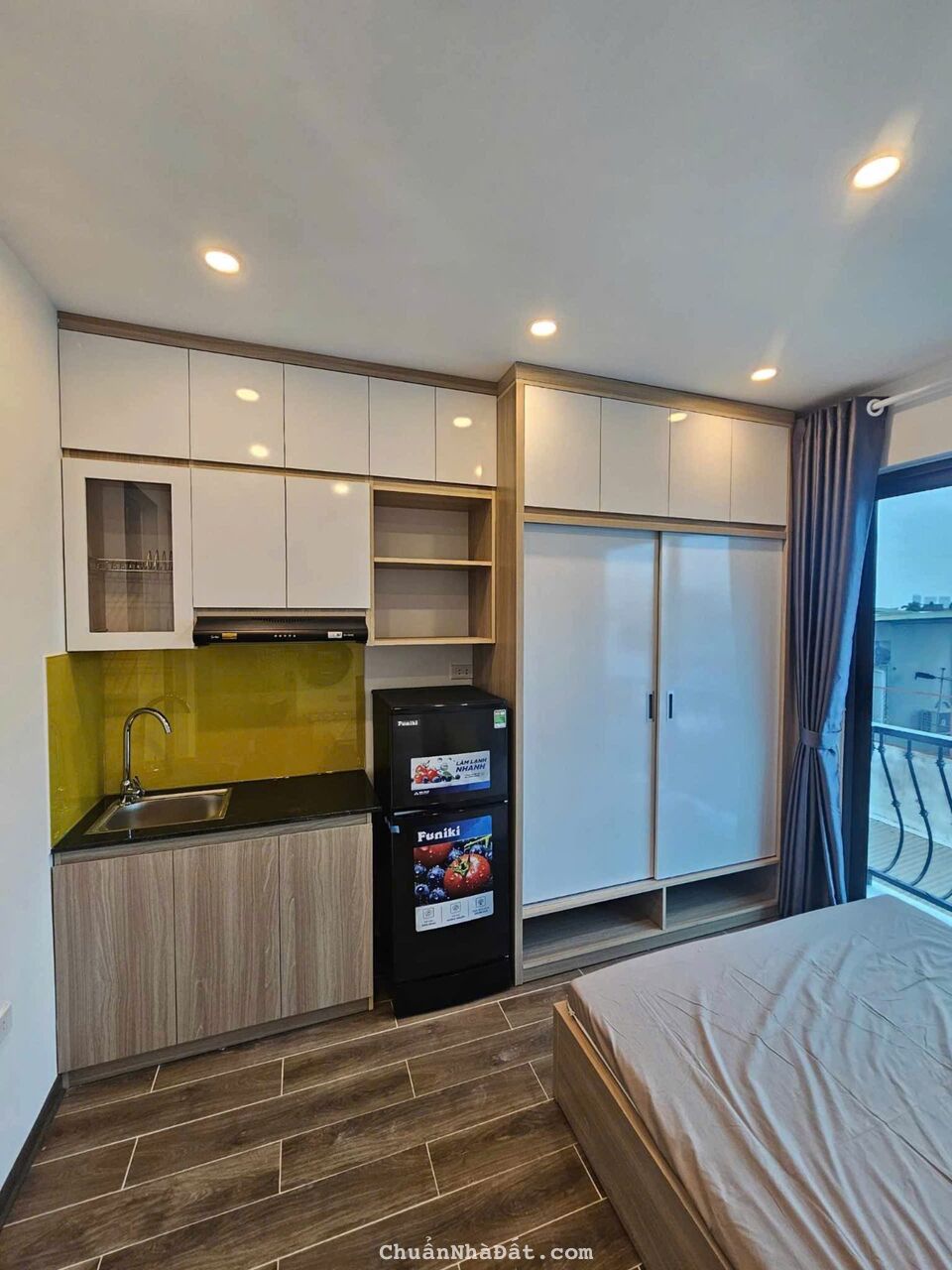 Bán gấp Tòa CCMN sát đại sứ quán Hàn Quốc - 26 phòng xây mới - DT 130 tr/th - nhỉnh 22 tỷ