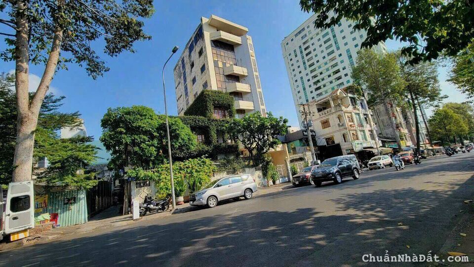 Bán nhà 3 tầng 2 MT đường Trần Cao Vân - gần đường Lê Độ, Thanh Khê. DT 106m2 giá 14.5 tỷ TL Bán nhà 3 tầng 2 MT đường Trần Cao Vân - gần đường Lê Độ, Thanh Khê. DT 106m2 giá 14.5 tỷ TL