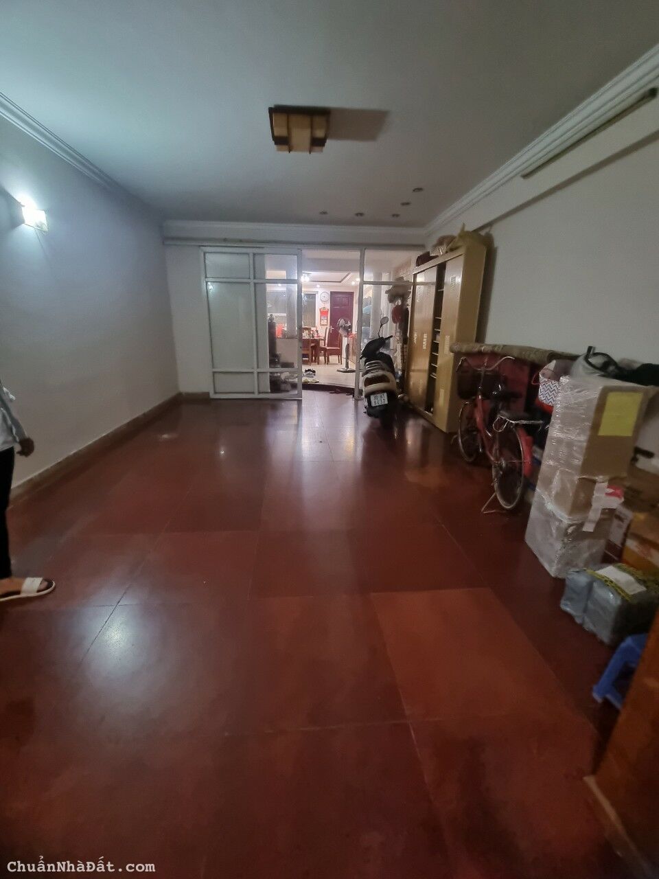 Thuê nhà làm spa,quần áo,quán ba ở Chùa Láng Đống Đa Hà Nội