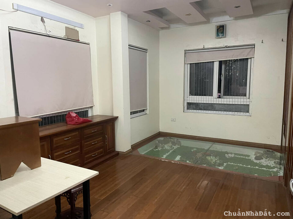 Cho thuê nhà nguyên căn ở đường Bưởi Ba Đình Hà Nội Cho thuê nhà nguyên căn ở đường Bưởi Ba Đình Hà Nội