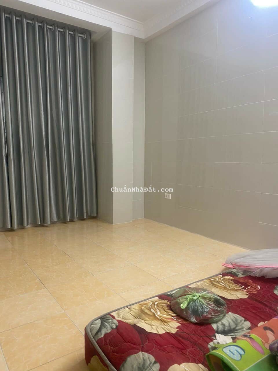 Cho thuê nhà nguyên căn ở đường Bưởi Ba Đình Hà Nội Cho thuê nhà nguyên căn ở đường Bưởi Ba Đình Hà Nội