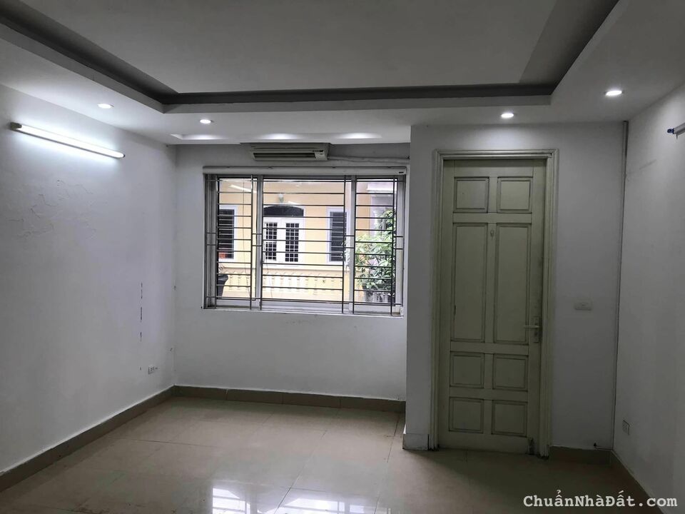 Cho thuê nhà,văn phòng,trung tâm dạy học ở Nguyễn Khang Cầu Giây Hà Nội