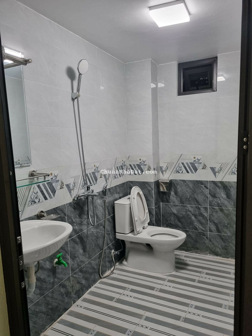 Cho thuê nhà nguyên căn ở Cổ Nhuê Từ Liêm Hà Nội