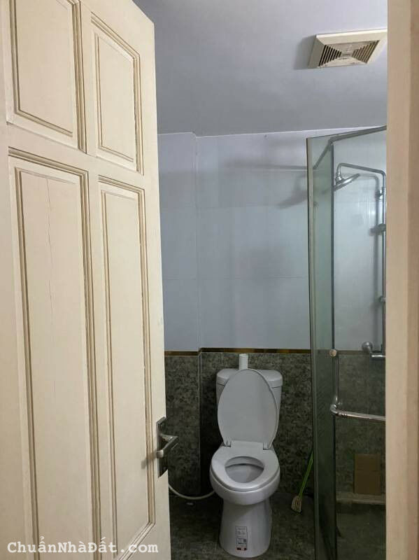 Cho thuê nhà 5T ngõ 7 Hoàng Quốc Việt Cầu Giấy Hà Nội