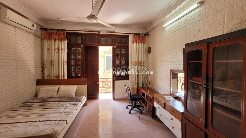 Cho thuê nhà làm spa ở Đào Tấn Ba Đình Hà Nội