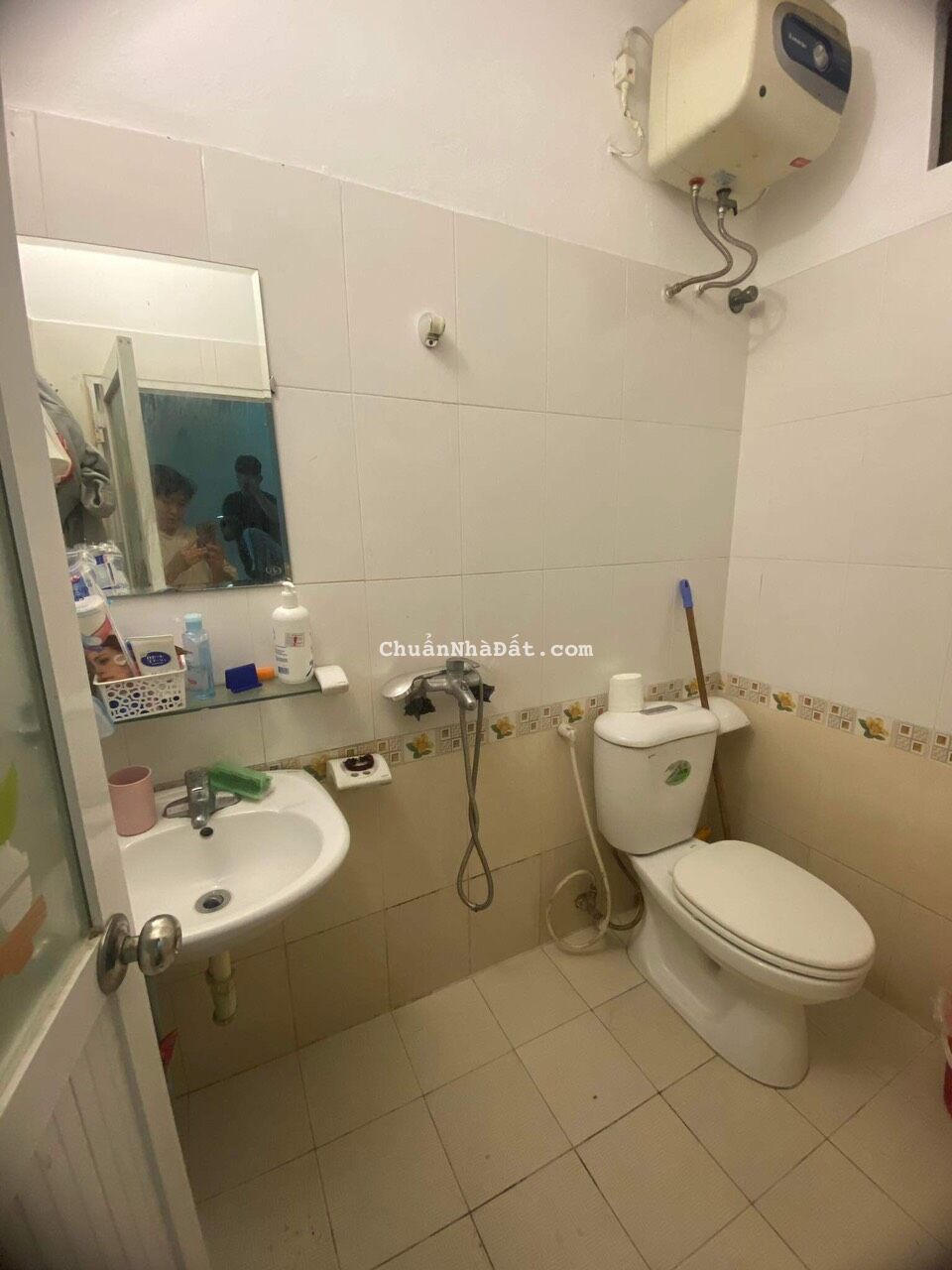 Nhà 5T ngõ 68 Cầu Giấy Dịch Vọng Hà Nội