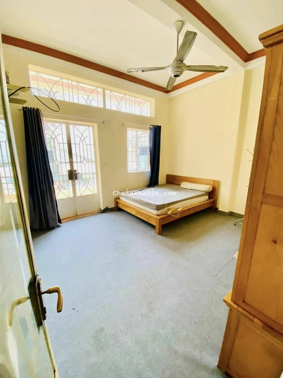 Ngang đến 8m, 71m2, chỉ 9 tỷ ngay hẻm đường Bùi Đình Túy, phường 12