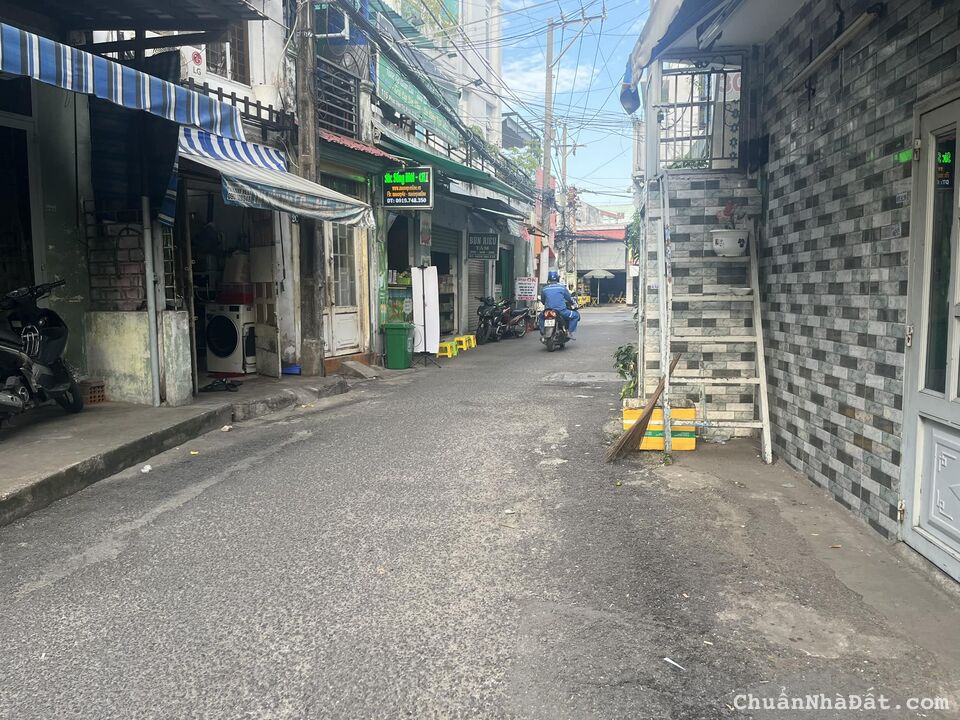 HIẾM CÓ KHÓ TÌM, CHỈ CÁCH MT P.14 VÀI BƯỚC CHÂN, 3 TẦNG, 3,5 X 16M