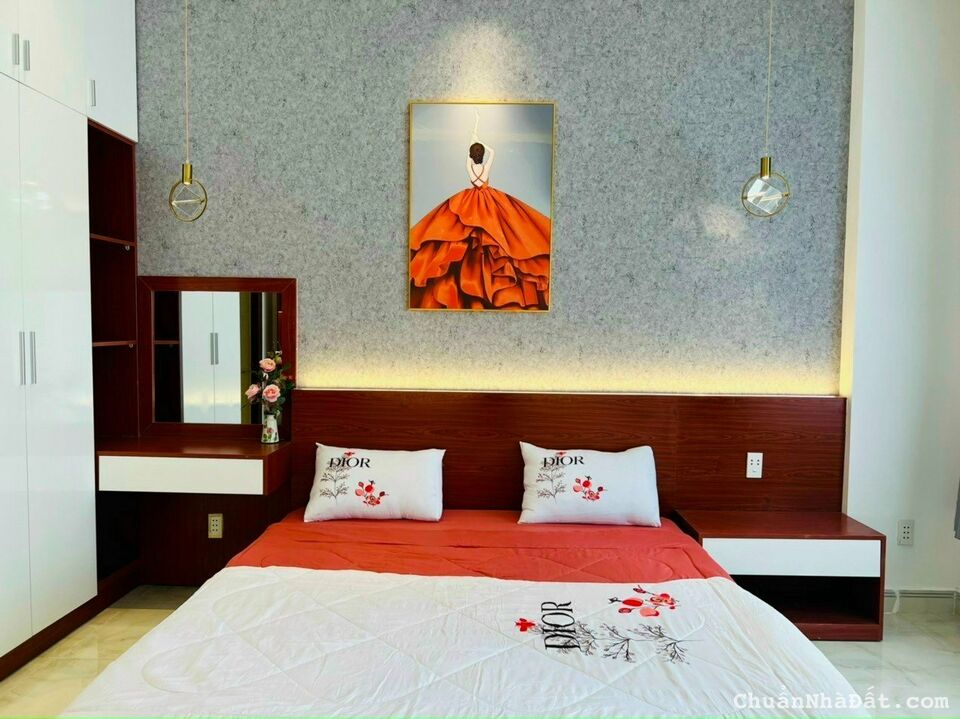 GIẢM SỐC BÁN NHANH HXH Nguyên Hồng 4*18m Trệt 3 lầu ST 12P thu nhập 45tr/th giá 8.2 tỷ GIẢM SỐC BÁN NHANH HXH Nguyên Hồng 4*18m Trệt 3 lầu ST 12P thu nhập 45tr/th giá 8.2 tỷ