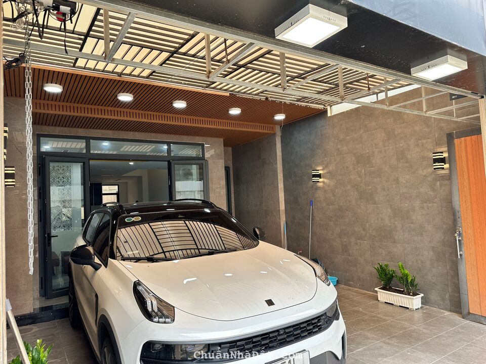 Nhà HXH Quang trung hiệp phú DT 110m, đúc 3 tầng