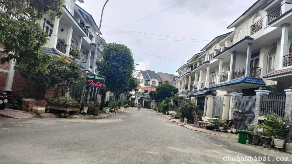 Nhà phố tăng nhơn phú B, Diện tích 100m, 3 tầng giá tốt