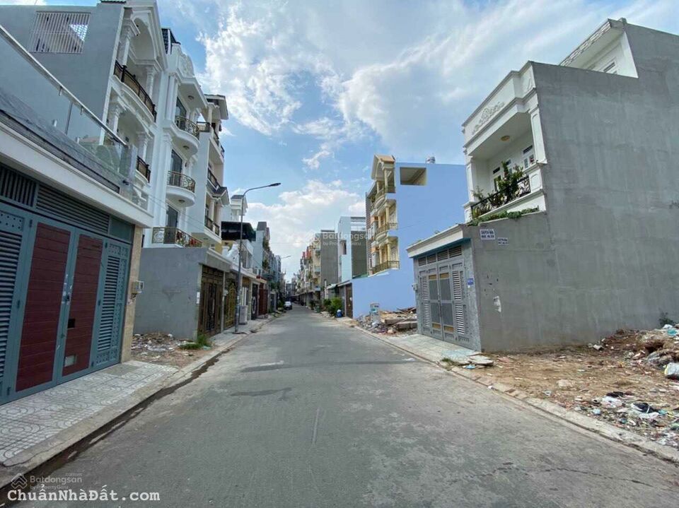 Mở bán đất Nguyễn Xí  Bình Thạnh ngay sau VinCom. DT 60m2. giá 1,9tỷ, có sổ hồng, ưu đãi giảm 100Tr