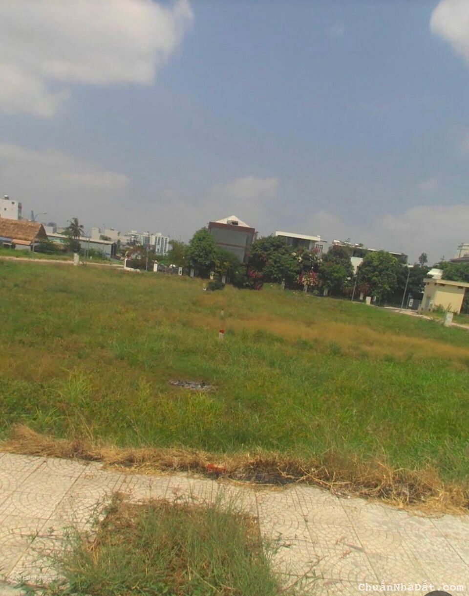 Bán đất Lê Văn Lương, p Tân Phong, Quận 7, diện tích 100m2, Giá 2Tỷ850, sau lưng Vivo City, có sổ Bán đất Lê Văn Lương, p Tân Phong, Quận 7, diện tích 100m2, Giá 2Tỷ850, sau lưng Vivo City, có sổ