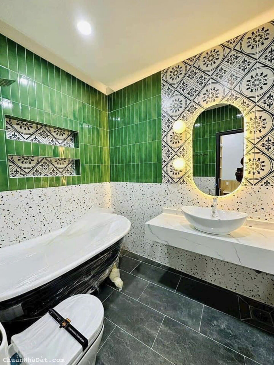 Nhà hẻm xe hơi giá 4tỷ490 đường Trường Sa, phường 13, quận 3 diện tích 66,7m2 Nhà hẻm xe hơi giá 4tỷ490 đường Trường Sa, phường 13, quận 3 diện tích 66,7m2