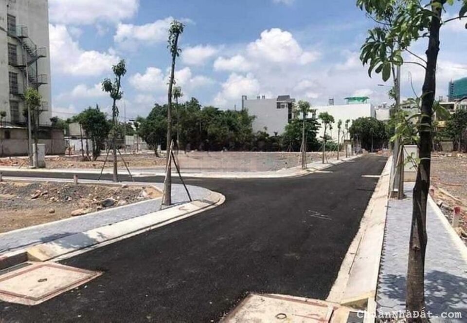 Tôi cần bán gấp đất giá 1tỷ7 80m2 KDC An Sương, p.Tân Hưng Thuận, Q12, ngay chợ An Sương. Sổ riêng