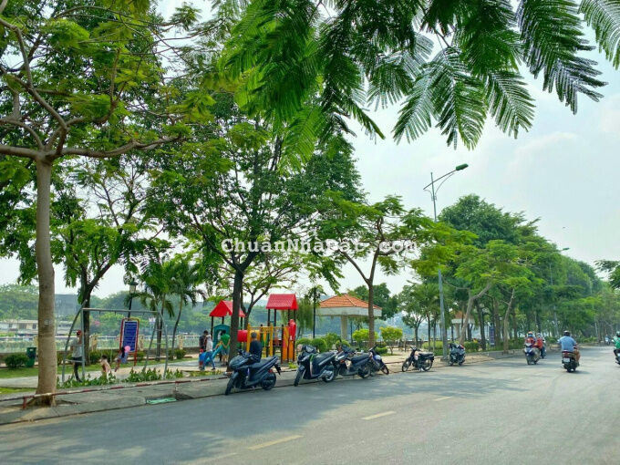 Kẹt tiền bán gấp đất 1tỷ860 80m2 đường Tầm Vu, phường 26, quận Bình Thạnh, có sổ sẵn sang tên ngay Kẹt tiền bán gấp đất 1tỷ860 80m2 đường Tầm Vu, phường 26, quận Bình Thạnh, có sổ sẵn sang tên ngay