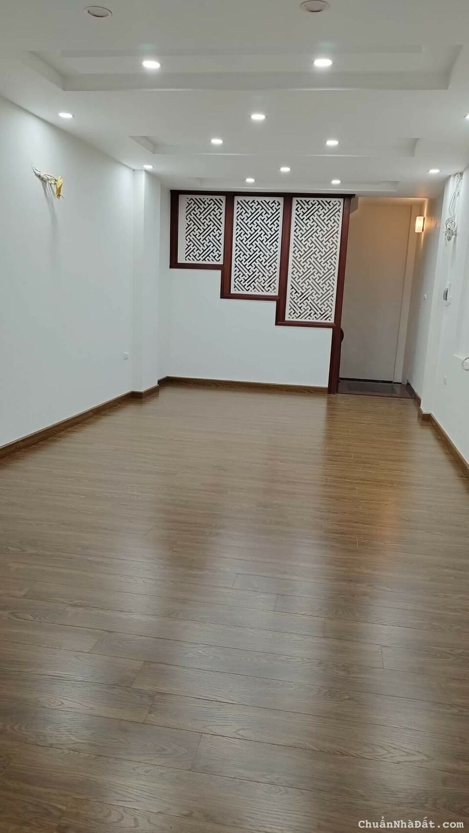 Bán nhà Kẻ Vẽ ô tô tránh, ba bước ra đường, 50m2, 4T, 4.8 tỷ