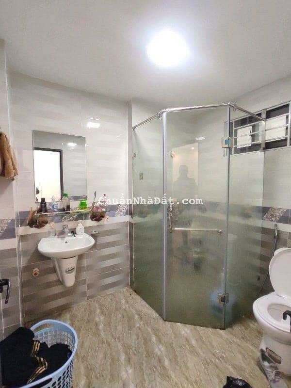 BÁN NHÀ TÂN XUÂN, NGÕ TO VÀ ĐẸP - TIỆN ÍCH ĐẦY ĐỦ - CÔNG NĂNG DƯ THỪA 