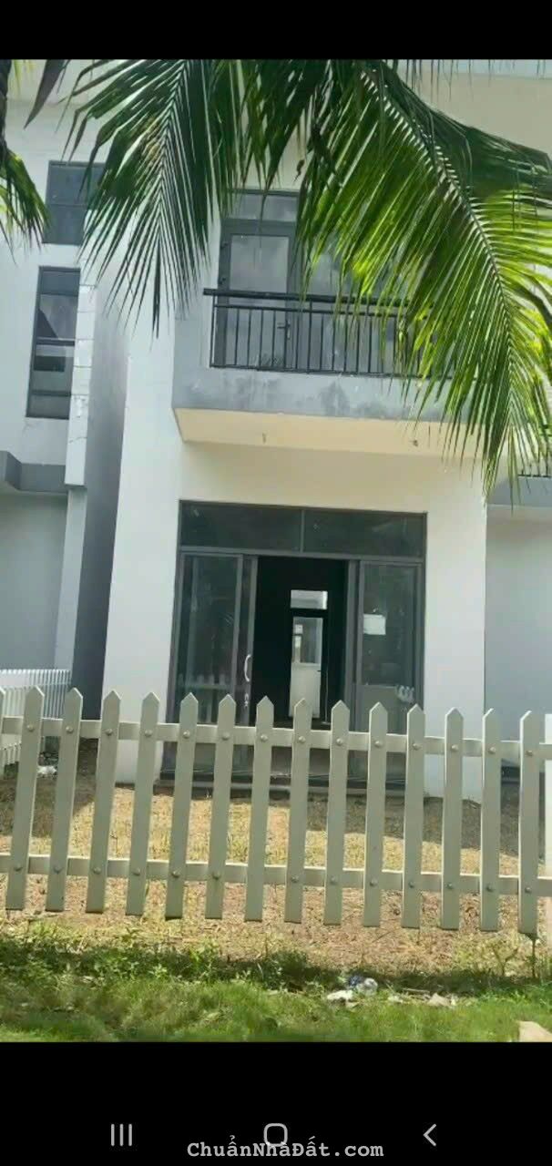 Bán gấp nhà căn nhà 1 trệt 1 lầu giá ngộp trong khu đô thị Bella Villa 5 sao Bán gấp nhà căn nhà 1 trệt 1 lầu giá ngộp trong khu đô thị Bella Villa 5 sao