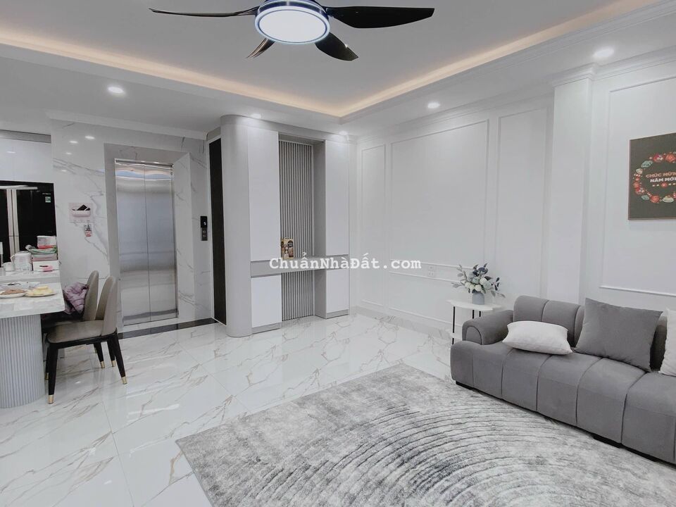 BÁN GẤP, NHÀ 7 TẦNG-50M2 NGUYỄN NGỌC NẠI, THANH XUÂN GIÁ CHỈ 8,X TỈ