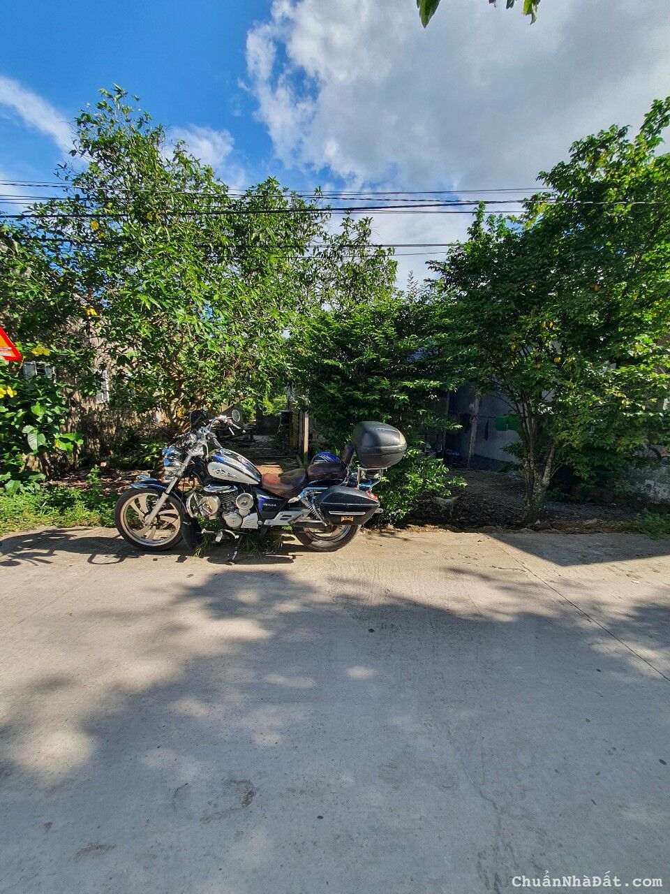 Bán 105,6m2 đất ( 6m x 18m, có 90m2 TC) Bán 105,6m2 đất ( 6m x 18m, có 90m2 TC)